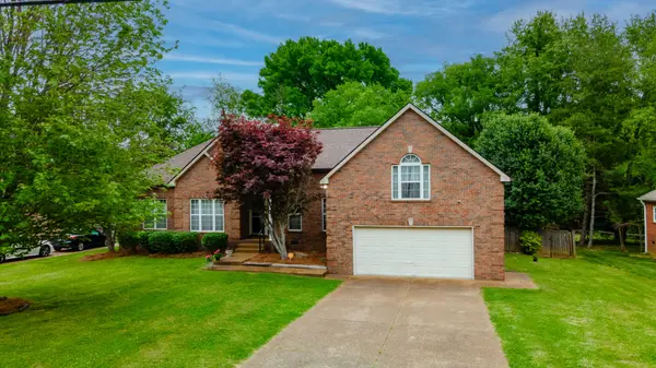 2726 New Port Royal Rd, Thompsons Station, TN 37179