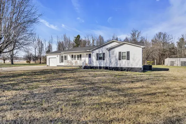 206 Sugar Creek Dr, Mc Minnville, TN 37110