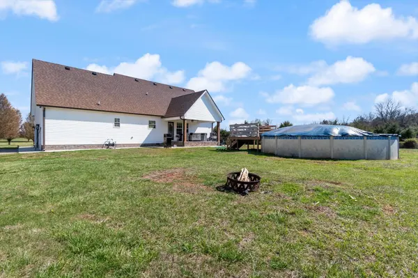331 Virgil Crowell Rd, Unionville, TN 37180
