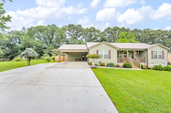 107 Hickory Dr, Huntland, TN 37345