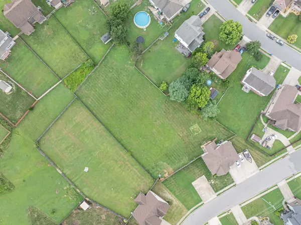 1721 Autumnwood Blvd, Clarksville, TN 37042