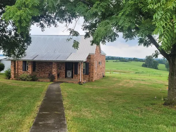 1260 Saint Michael Road, Southside, TN 37171