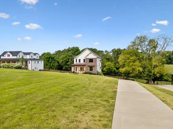 675 Saundersville Ferry Rd, Mount Juliet, TN 37122