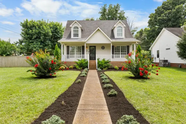 303 Highland Dr, White House, TN 37188