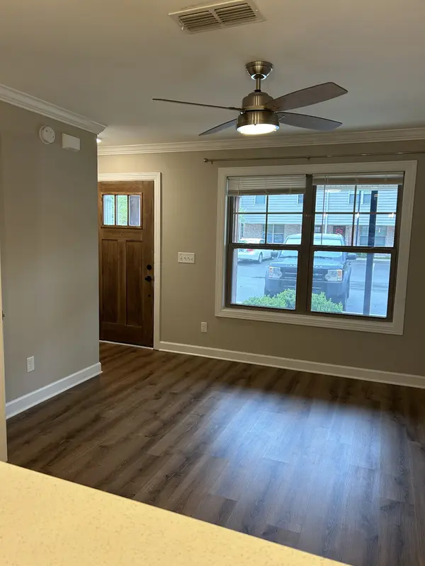 2506 E Main St #E5, Murfreesboro, TN 37127