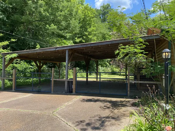 4560 Pond Creek Rd, Pegram, TN 37143