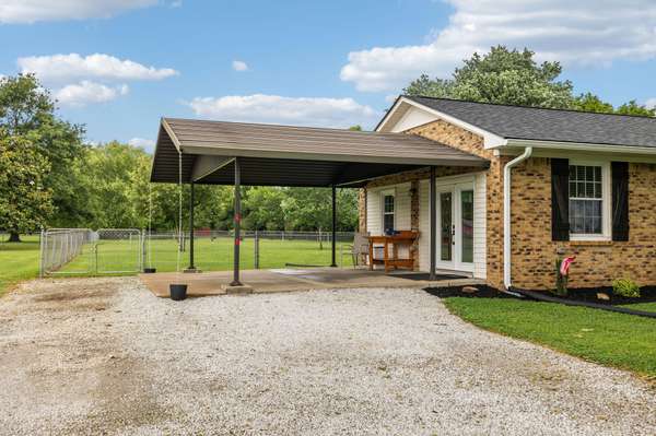 705 Greenwood St Mount Pleasant, TN 38474