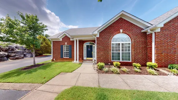 12 Gwynn Ct, Lebanon, TN 37087