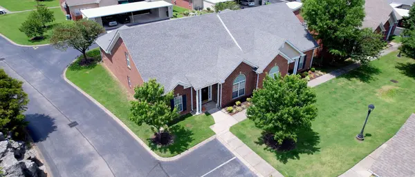 12 Gwynn Ct, Lebanon, TN 37087