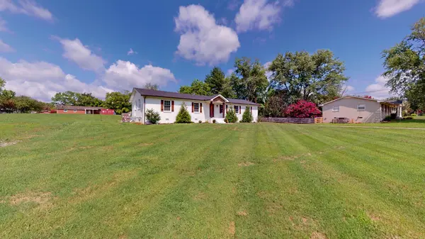 309 Shadow Dr, Shelbyville, TN 37160