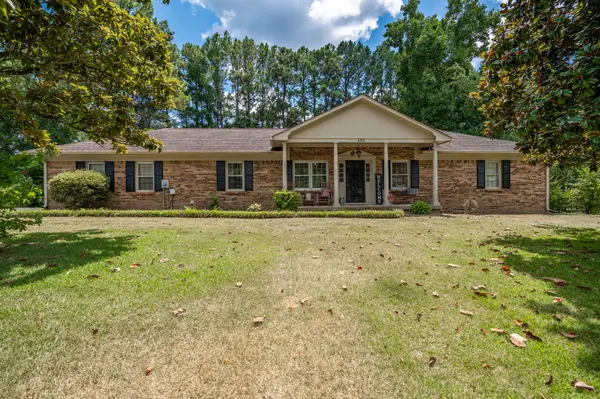 402 Formosa Dr, Columbia, TN 38401