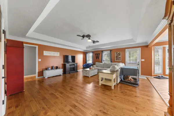 3009 Abigail Ln, Columbia, TN 38401