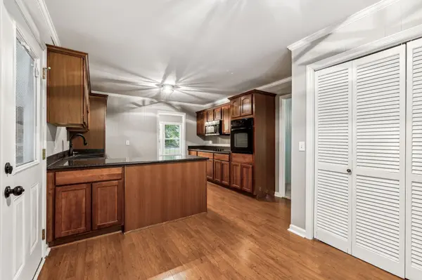2293 Braxton Bragg Dr, Murfreesboro, TN 37129