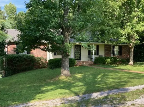 5976 Highway 41A, Pleasant View, TN 37146