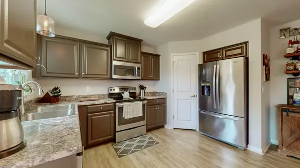 517 Parmley Dr, Nashville, TN 37207