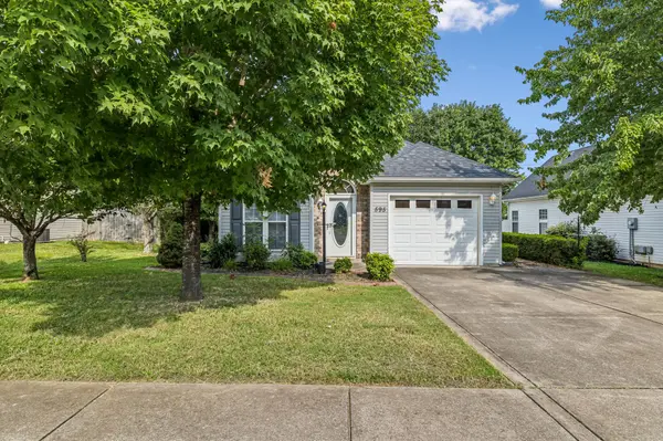 595 Albion Cir, Gallatin, TN 37066