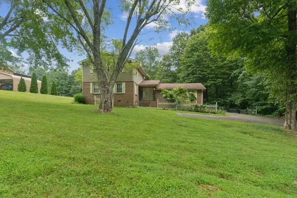 1059 Oakwood Rd, Joelton, TN 37080