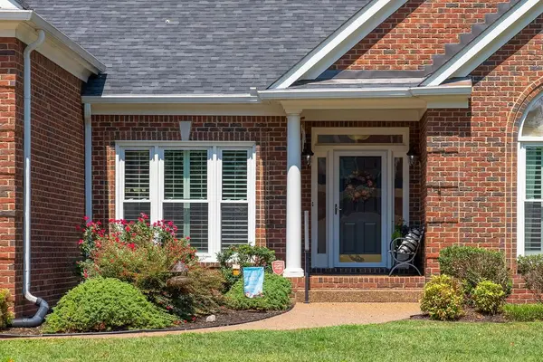 352 Julianna Cir, Franklin, TN 37064