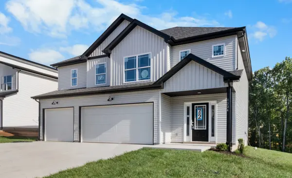 1224 Boulder Pass Rd, Clarksville, TN 37040