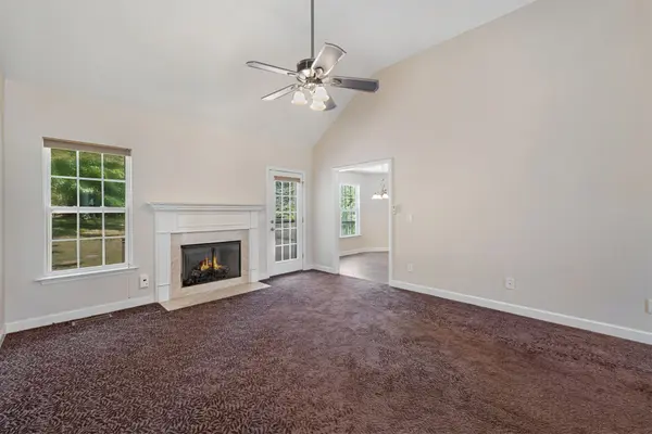 1079 Secretariat Dr, Mount Juliet, TN 37122