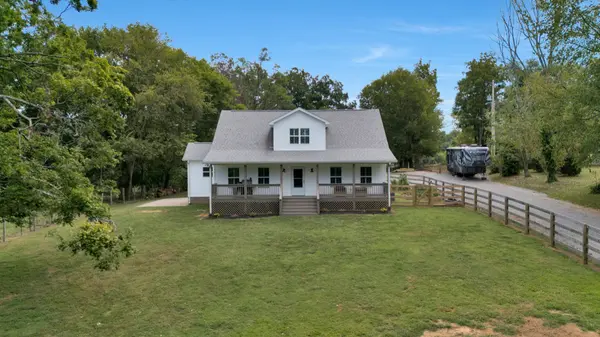 4713 S Old Highway 31 #W, Cottontown, TN 37048
