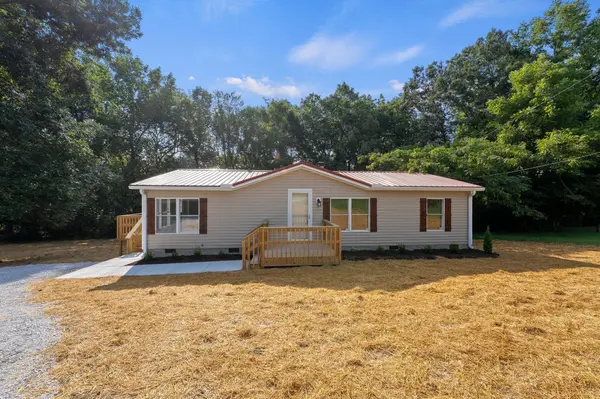 126 Glenburg Dr, Manchester, TN 37355