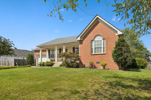 702 Whispering Breeze, Mount Juliet, TN 37122