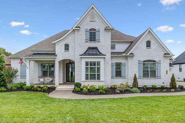 5837 Wagonvale Dr, Arrington, TN 37014