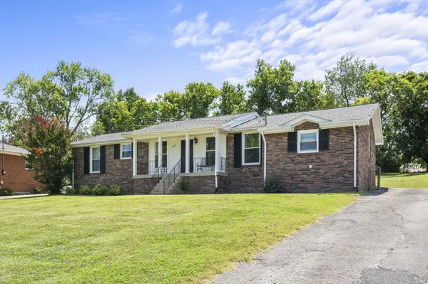 110 Hillside Dr, Old Hickory, TN 37138