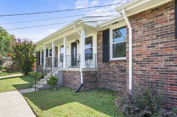 110 Hillside Dr, Old Hickory, TN 37138
