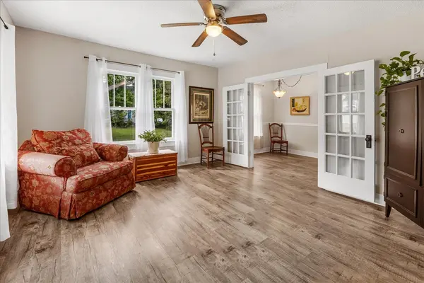 409 E McLean St, Manchester, TN 37355