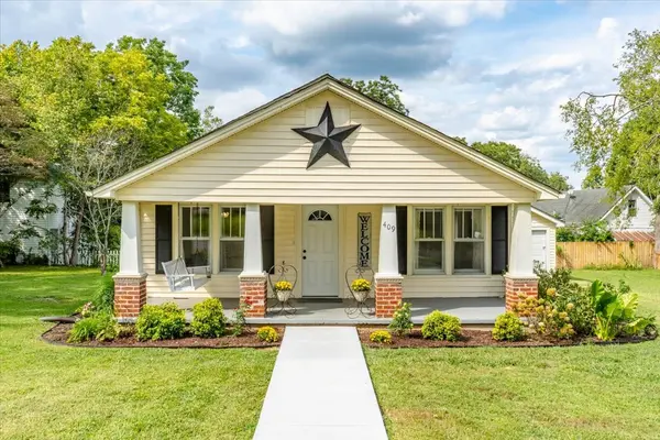 409 E McLean St, Manchester, TN 37355