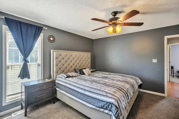 429 Sandburg Dr, Clarksville, TN 37042