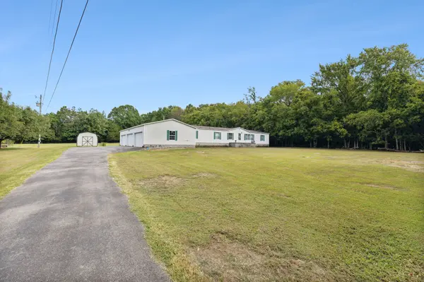 3270 Rocky Valley Rd, Lebanon, TN 37090