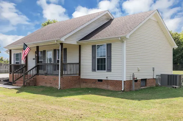 109 Williams Ln, Smithville, TN 37166