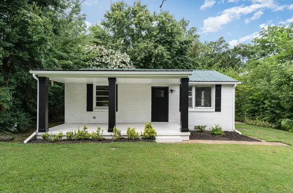 318 Keeton Ave, Old Hickory, TN 37138