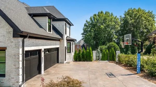 9051 Hemingway Grove Cir, Knoxville, TN 37922