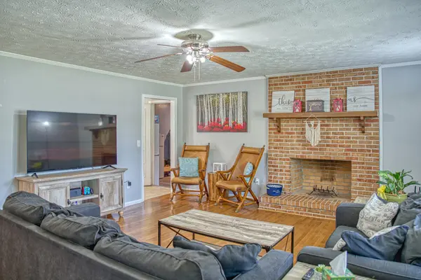 2408 Magnolia Dr, Cookeville, TN 38506