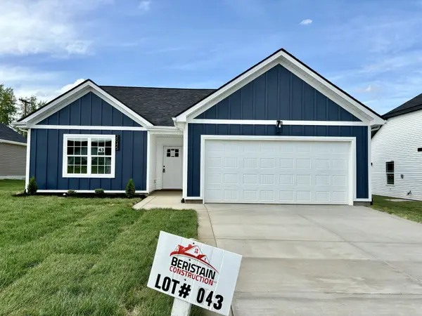 2045 Michael Dr, Springfield, TN 37172