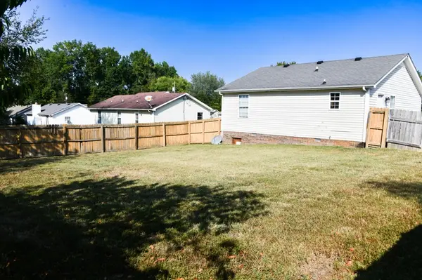 584 Joshua Dr, Clarksville, TN 37042