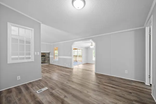1621 Evans Rd, Clarksville, TN 37042