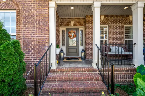 4232 Thoroughbred Ln, Murfreesboro, TN 37127
