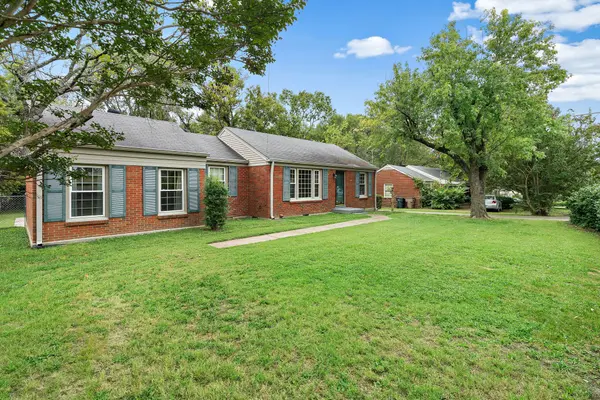 3110 Southlake Dr, Nashville, TN 37211