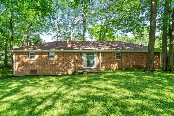 3517 Bahama Dr, Hopkinsville, KY 42240