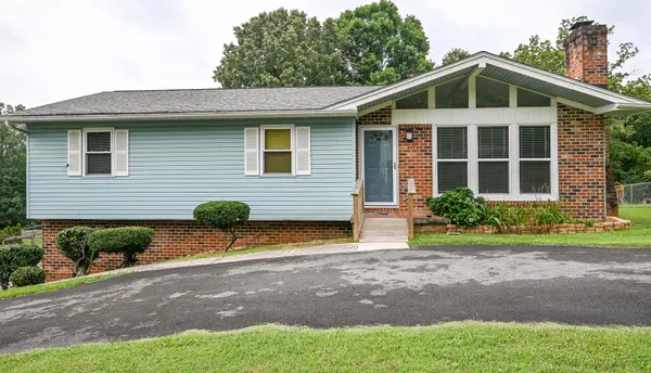 1407 NW Asterwood Lane, Cleveland, TN 37312