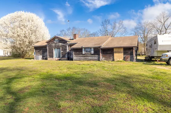 74 E 2nd Avenue, Eton, GA 30724