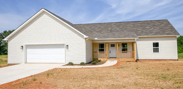 125 County Road 891, Etowah, TN 37331