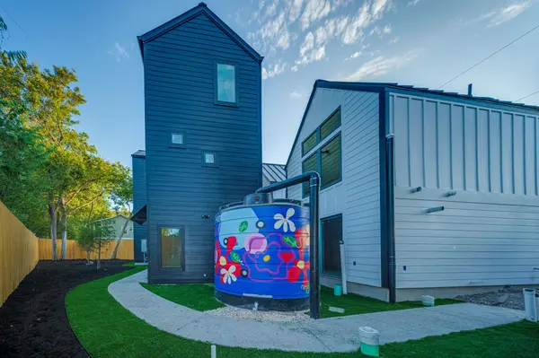 605 E 55th ST #5, Austin, TX 78751