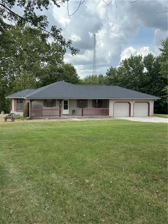 188 SE Everett LN, Plattsburg, MO 64477