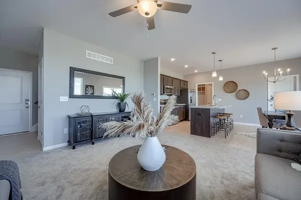 20572 Newcastle ST, Spring Hill, KS 66083